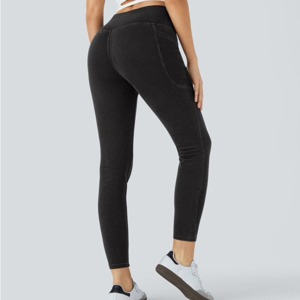 NEW Halara FlexCrossover Pocket Washed Denim Work Leggings Medium Black - Picture 3 of 14